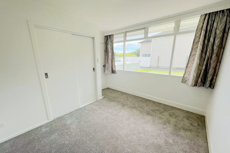 Photo of property in Balmoral Court, 1/130a Balmoral Road, Mount Eden, Auckland, 1024