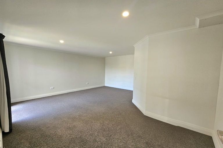Photo of property in 512 Devon Street East, Strandon, New Plymouth, 4312