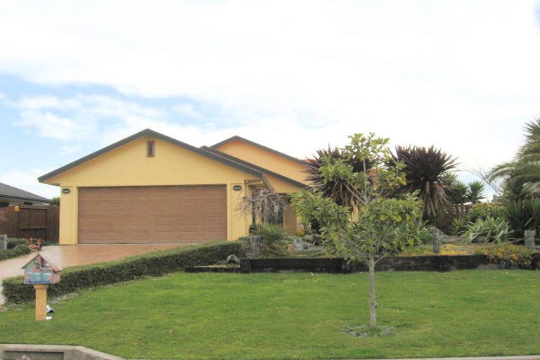 Photo of property in 35 Caspian Place, Papamoa Beach, Papamoa, 3118