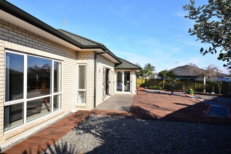 Photo of property in 6 Cleeve Close, Huntington, Hamilton, 3210