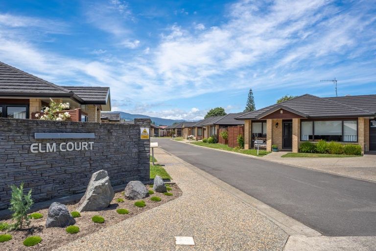 Photo of property in 25 Ian Peter Way, Otaki, 5512