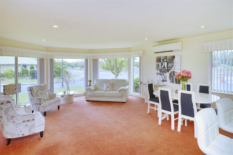 Photo of property in 10 Courtenay Drive, Kaiapoi, 7630