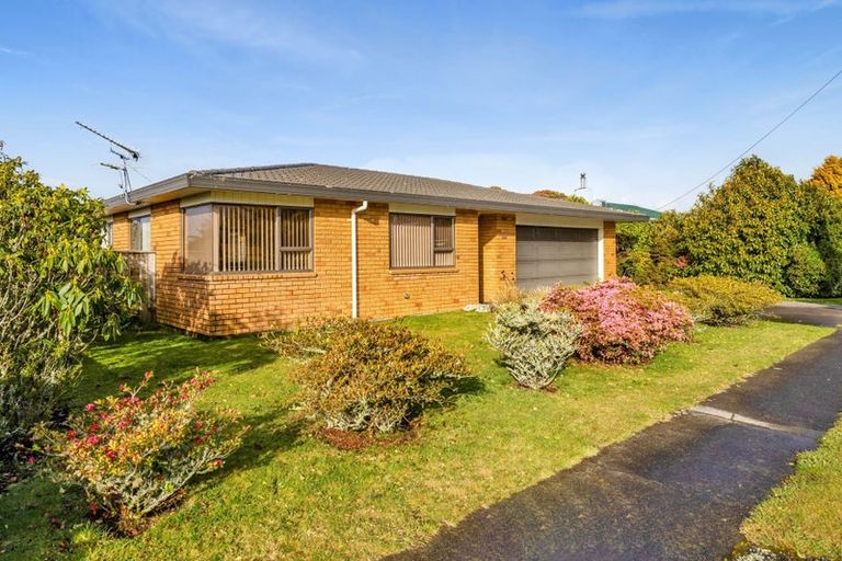 Photo of property in 14 Hamlet Street, Stratford, 4332