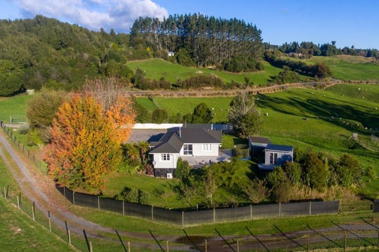 Photo of property in 247 Kaharoa Road, Hamurana, Rotorua, 3096