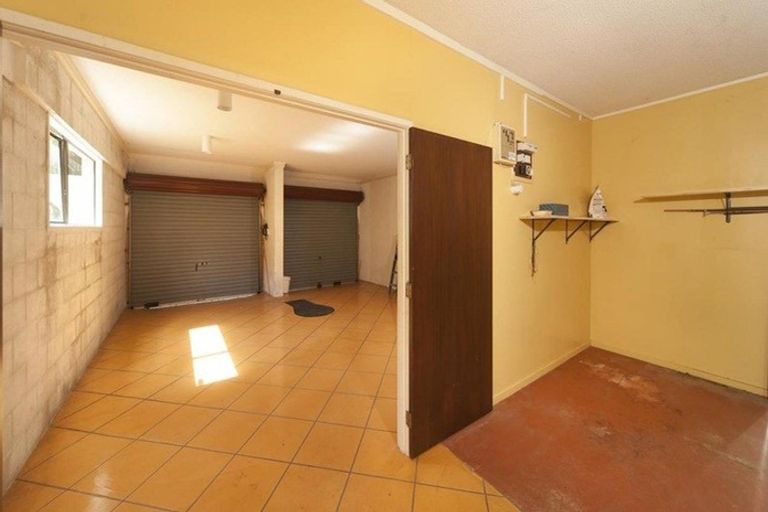 Photo of property in 7 Marama Street, Castor Bay, Auckland, 0620