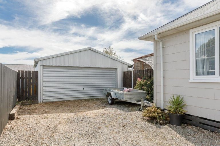 Photo of property in 47 Rintoul Street, Westport, 7825