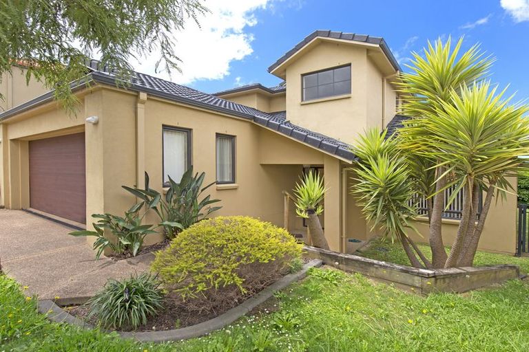 Photo of property in 92 Nautilus Drive, Gulf Harbour, Whangaparaoa, 0930