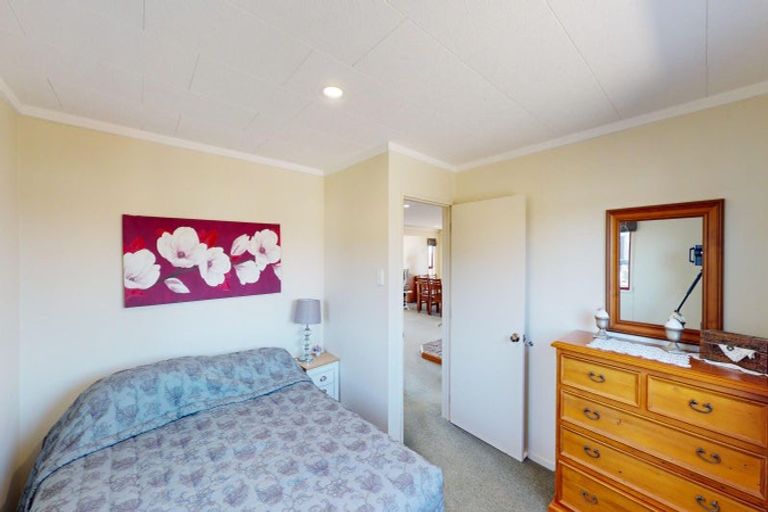 Photo of property in 27a Rua Avenue, Waitarere Beach, Levin, 5510