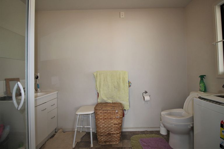 Photo of property in 10 Chicago Street, Alexandra, 9320