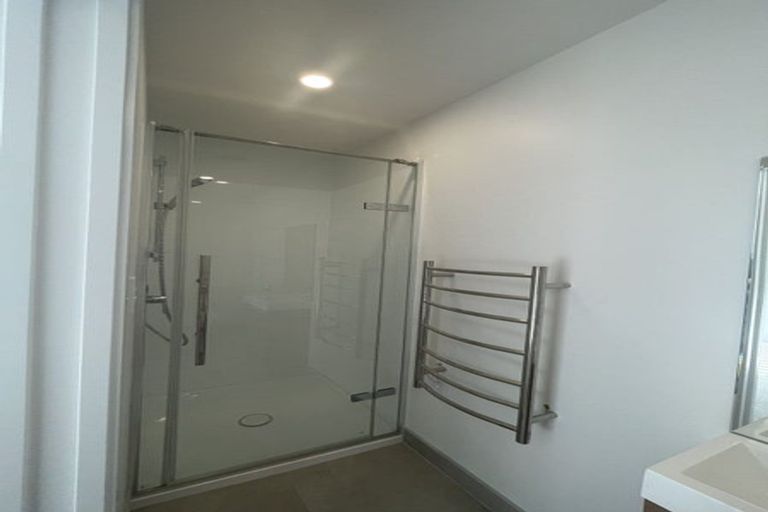 Photo of property in 15/39 Pakuranga Road, Pakuranga, Auckland, 2010