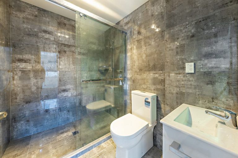 Photo of property in 28b Fernaig Street, Papakura, 2110