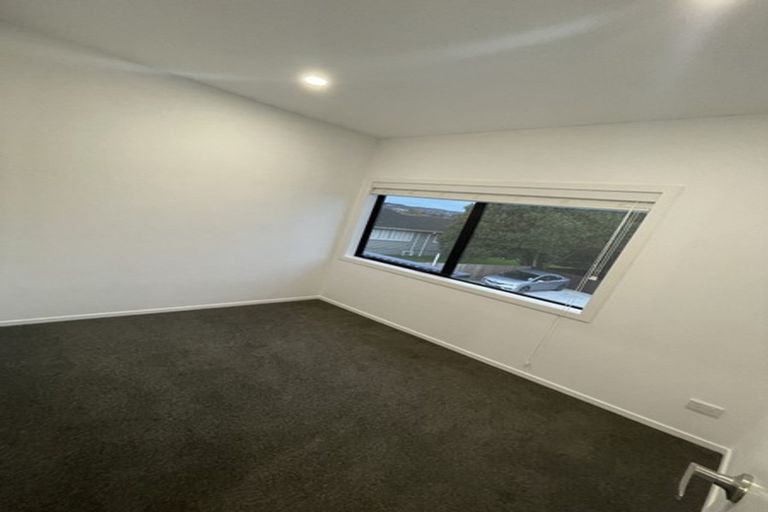 Photo of property in 70b Arimu Road, Papakura, 2110