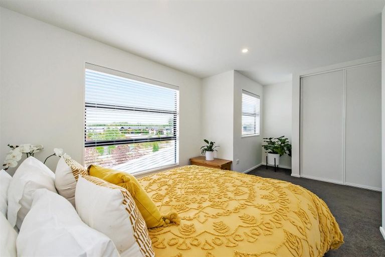 Photo of property in 100 Te Rito Street, Marshland, Christchurch, 8083