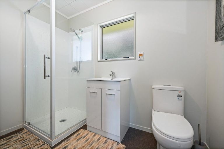 Photo of property in 12 Lickfold Lane, Pukete, Hamilton, 3200