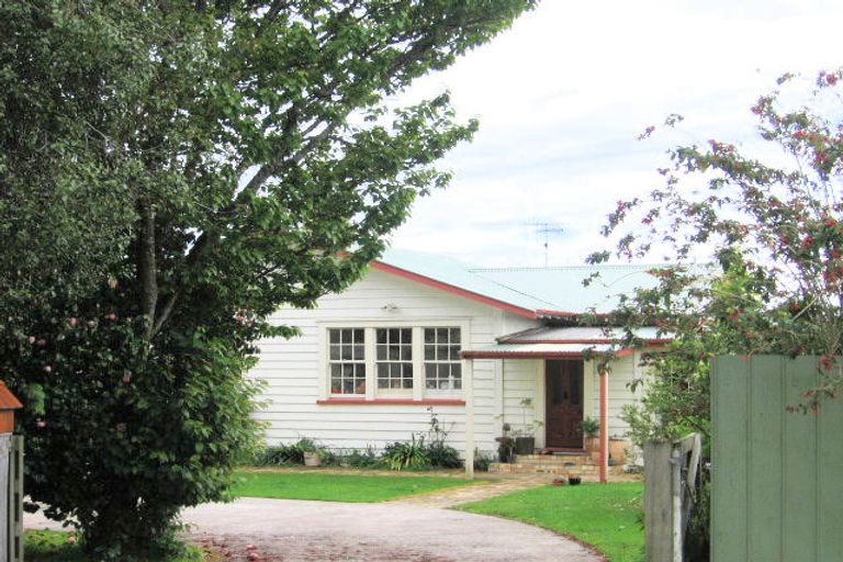 Photo of property in 329 Waihi Road, Judea, Tauranga, 3110