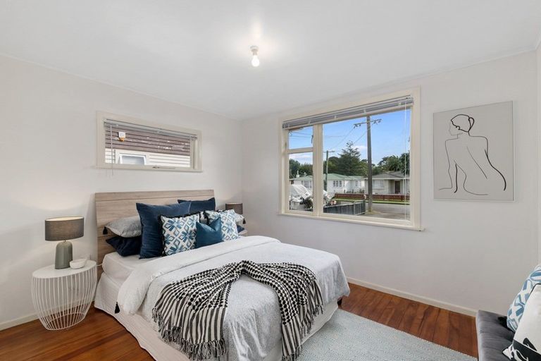 Photo of property in 3 Armagh Street, Levin, 5510