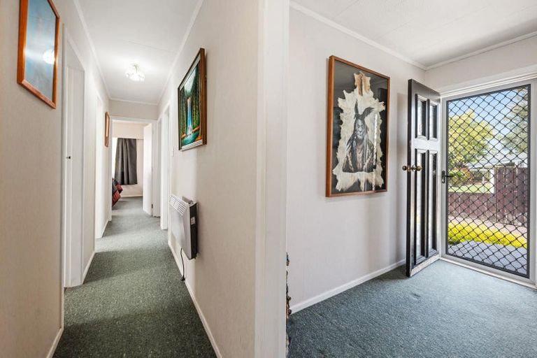 Photo of property in 4 Waikato Place, Tokoroa, 3420