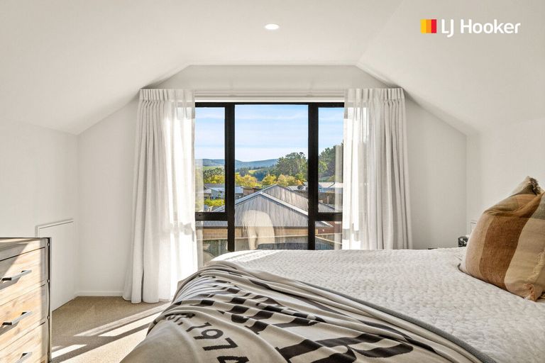 Photo of property in 299 Gladstone Road North, Mosgiel, 9092