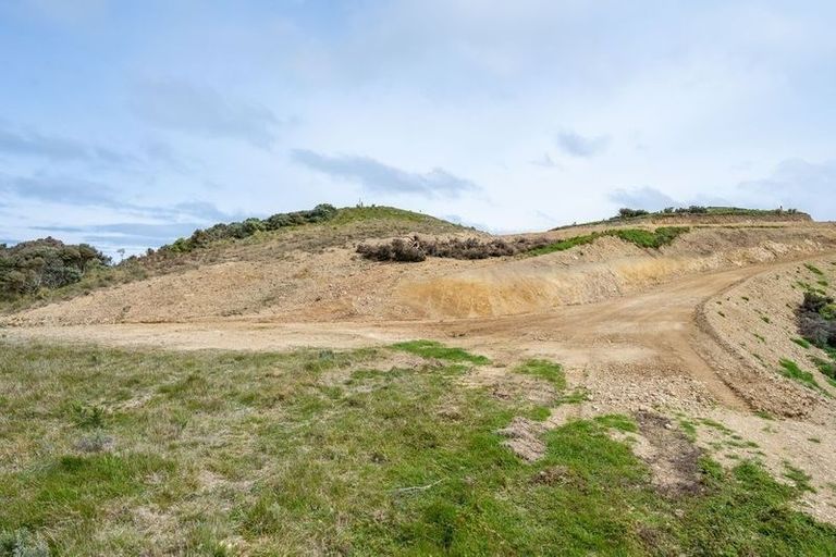 Photo of property in 178 Noel Ashton Way, Makara, Wellington, 6972