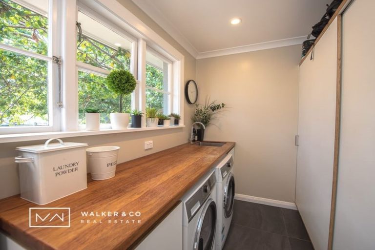 Photo of property in 527 Fergusson Drive, Trentham, Upper Hutt, 5018
