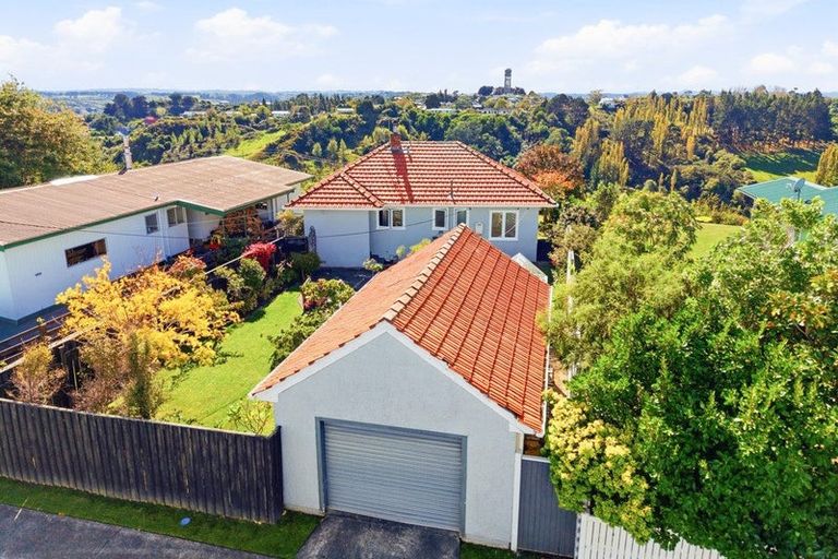 Photo of property in 19 Stark Street, Durie Hill, Whanganui, 4500