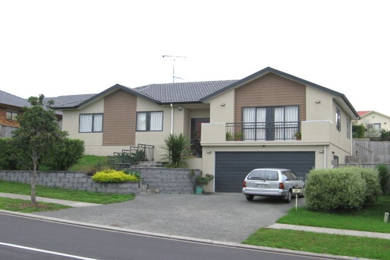 Photo of property in 29 Rush Creek Drive, Westgate, Auckland, 0614