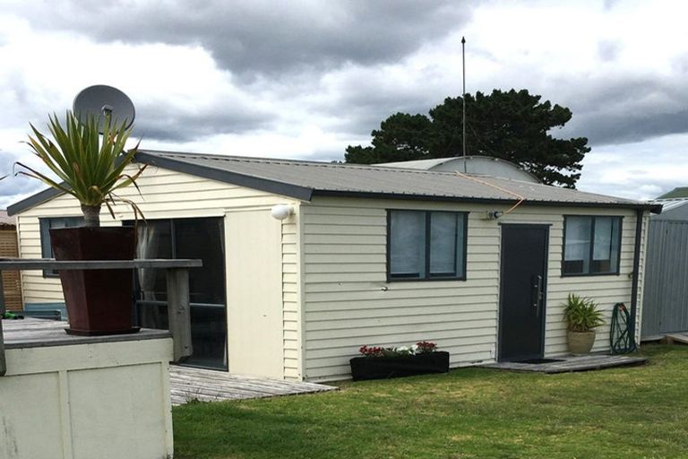 Photo of property in 494 Pukehina Parade, Pukehina, Te Puke, 3189