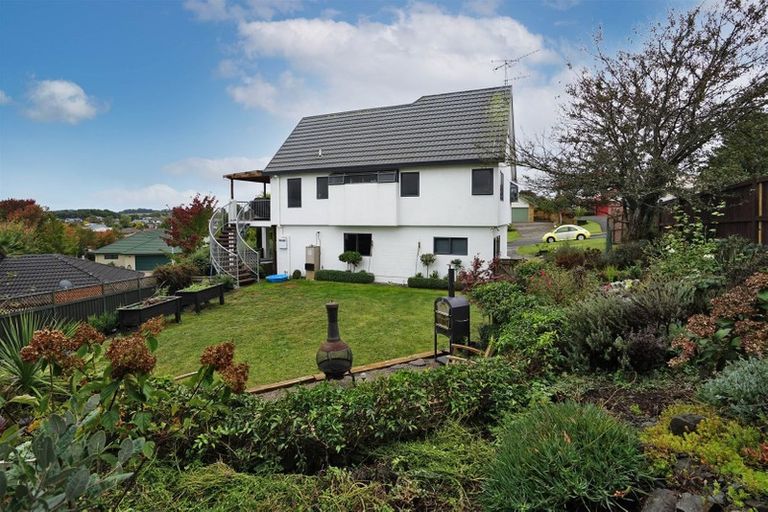 Photo of property in 4 Prospect Place, Western Heights, Hamilton, 3200