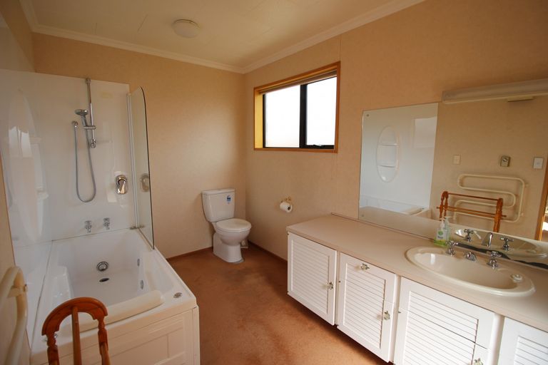 Photo of property in 12 Bruce Place, Alexandra, 9320
