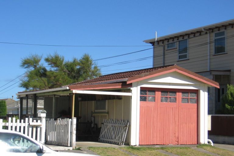 Photo of property in 42 Puriri Street, Miramar, Wellington, 6022