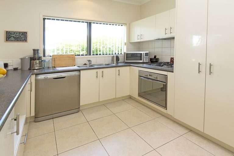 Photo of property in 92 Nautilus Drive, Gulf Harbour, Whangaparaoa, 0930
