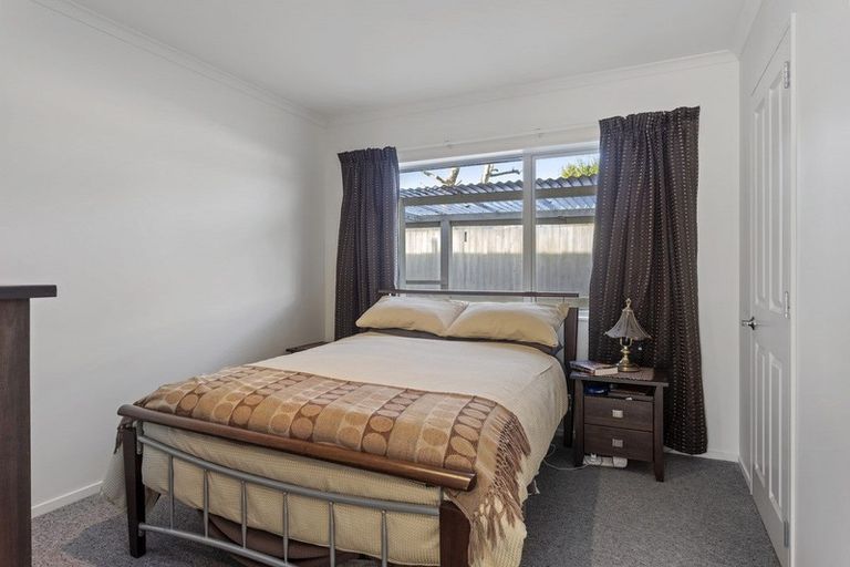 Photo of property in 12 Yellowlees Drive, Kaiapoi, 7630