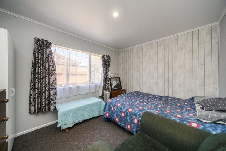 Photo of property in 27a Vernon Avenue, Takaro, Palmerston North, 4412