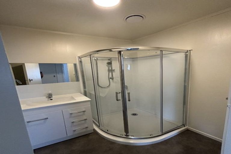 Photo of property in 16 Kennelly Crescent, Pukekohe, 2120