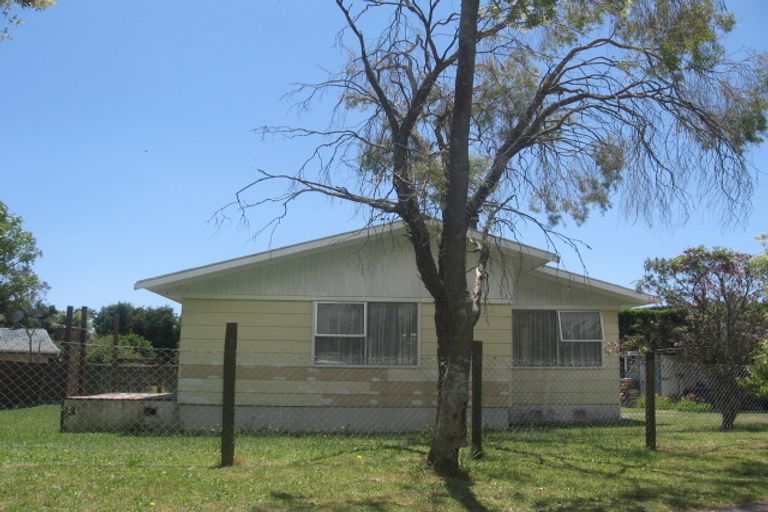 Photo of property in 13 Ben Keys Street, Te Puke, 3119