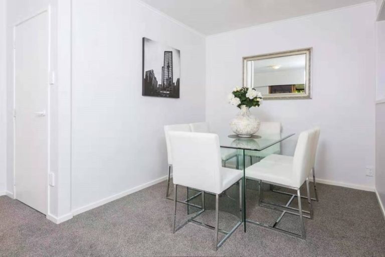 Photo of property in 78 Weatherly Road, Torbay, Auckland, 0630