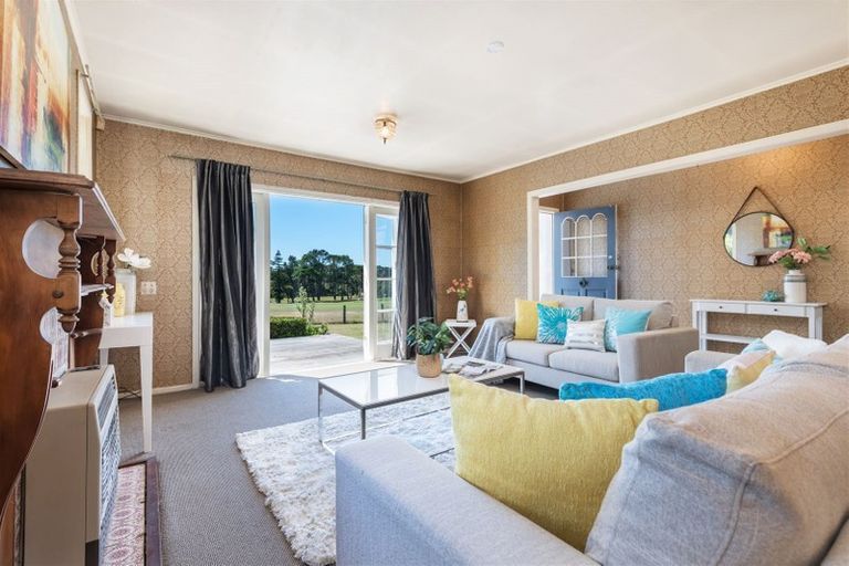 Photo of property in 12 Tane Street, New Lynn, Auckland, 0600