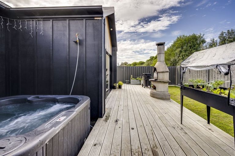 Photo of property in 29 Young Place, Taradale, Napier, 4112