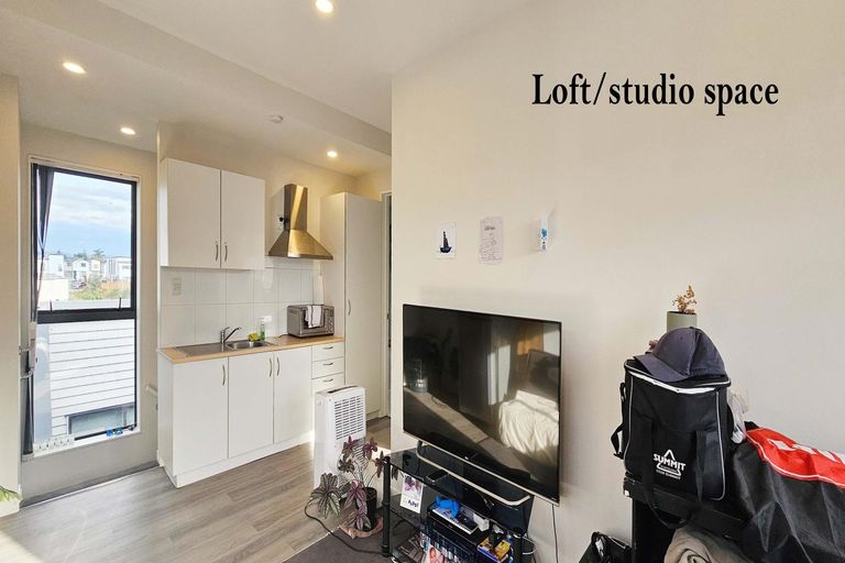 Photo of property in 23 Fredrick Hanson Road, Papakura, 2110