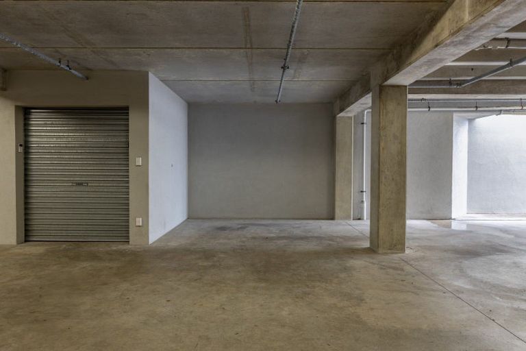 Photo of property in 389a Oceanbeach Road, Mount Maunganui, 3116