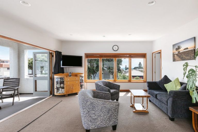 Photo of property in 44 Oceanview Road, Mount Maunganui, 3116