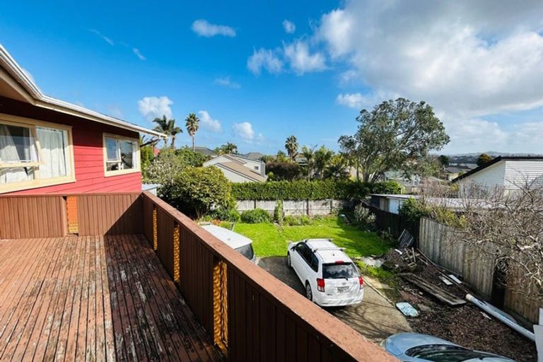 Photo of property in 24 Sunnyhill Crescent, Sunnyhills, Auckland, 2010