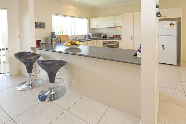 Photo of property in 92 Nautilus Drive, Gulf Harbour, Whangaparaoa, 0930