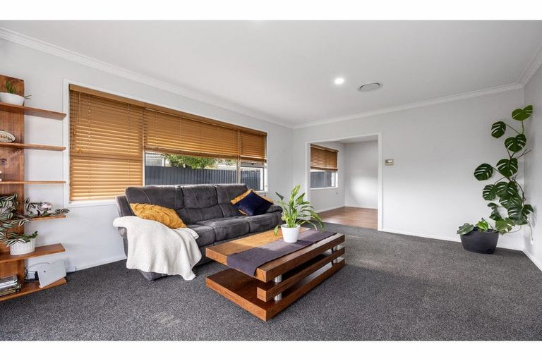 Photo of property in 2/95 Cheyenne Street, Sockburn, Christchurch, 8042