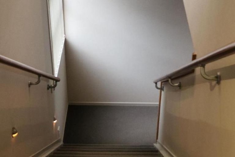 Photo of property in 42 Jans Terrace, Oakura, 4314