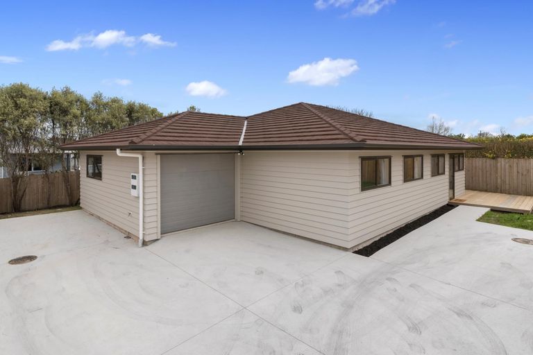 Photo of property in 67b Arimu Road, Papakura, 2110