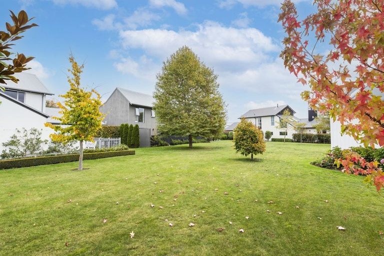 Photo of property in 11 Bluestone Drive, Parklands, Christchurch, 8083