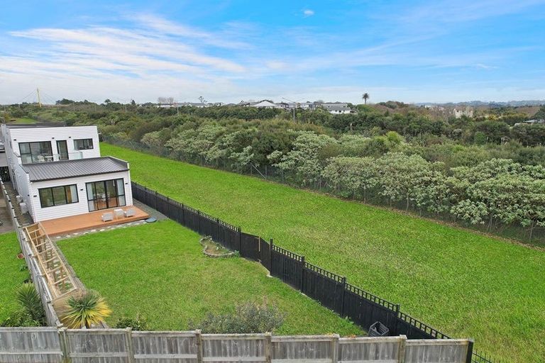 Photo of property in 49 Lockheed Street, Hobsonville, Auckland, 0618