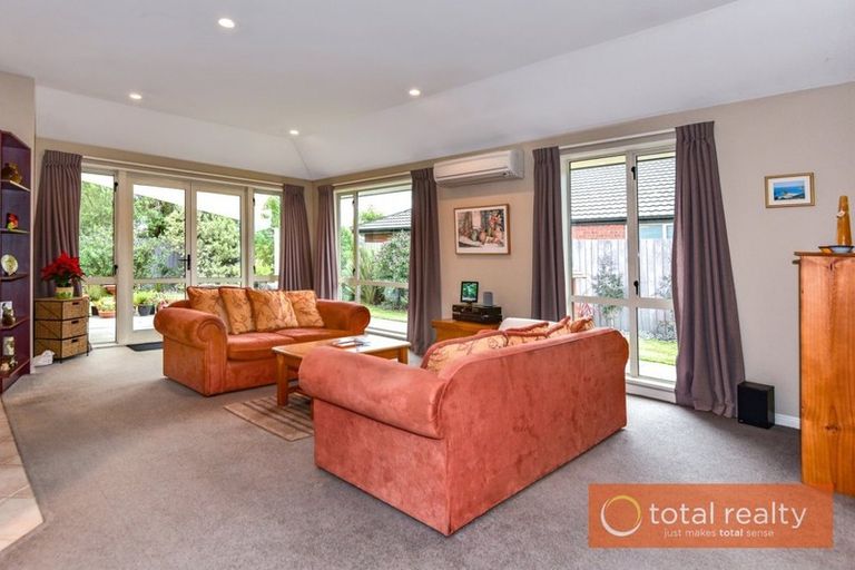 Photo of property in 92a Milns Road, Halswell, Christchurch, 8025