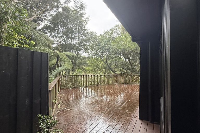 Photo of property in 40 Hiwihau Place, Glenfield, Auckland, 0629